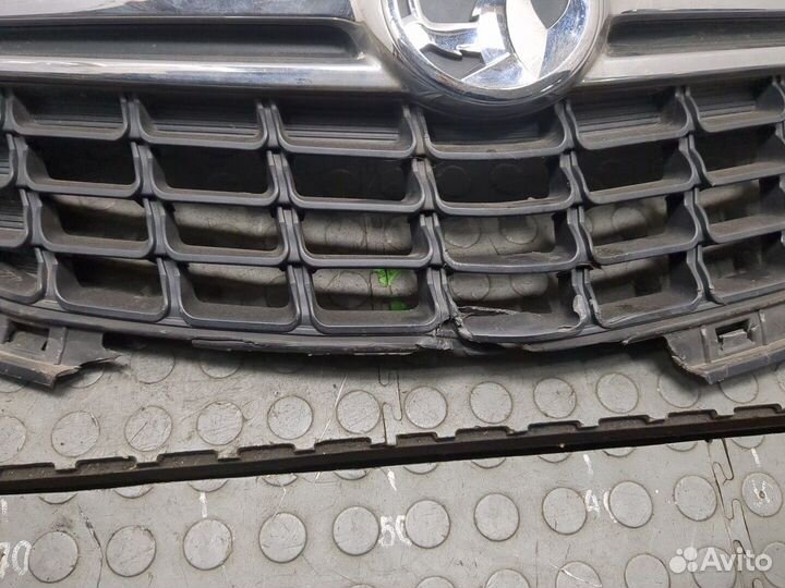 Решетка радиатора Opel Mokka, 2013