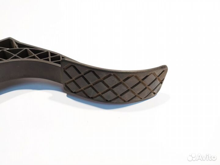 Педаль газа Skoda Fabia 2