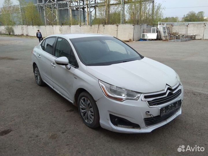 Разбор Citroen C4 B7 седан