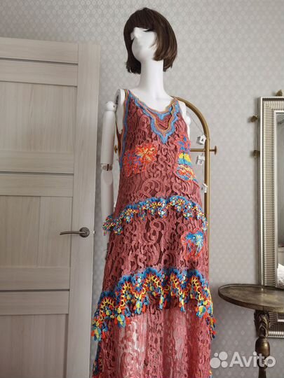 Сногсшибательное подиумное платье Peter Pilotto