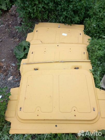 Люк от Пазика