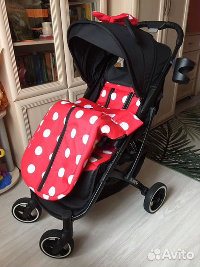 Детская прогулочная коляска Babalo Минни Маус