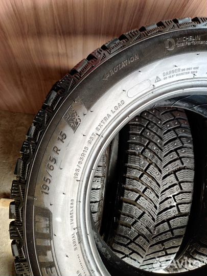 Michelin X-Ice North 4 195/65 R15