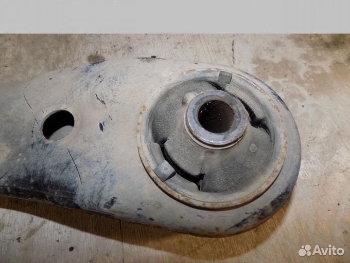 Рычаг передний левый Corolla E15 2006-2013