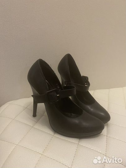 Туфли женские