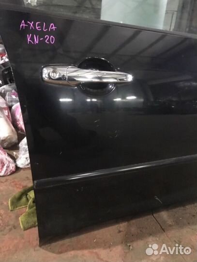 Дверь передняя правая Mazda 3 bk Хэтчбек 3 бк