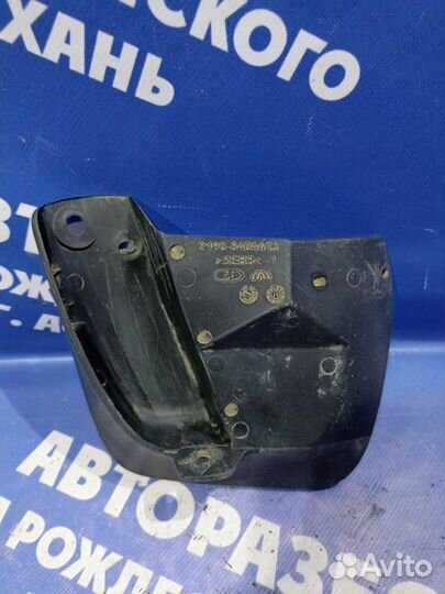 Брызговик Datsun On-Do седан 11186 2015