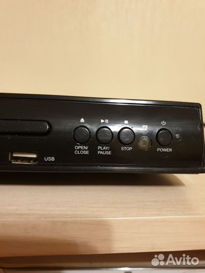 DVD плеер Supra