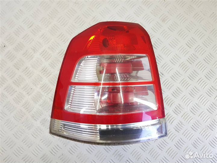13305774 Фонарь задний левый Opel Zafira B