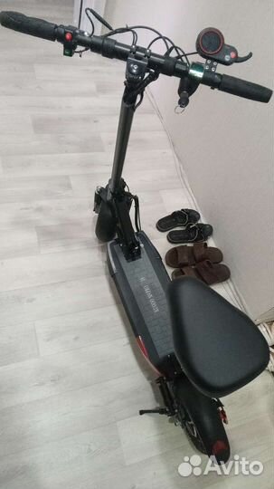 Электронный самокат для взрослых новый