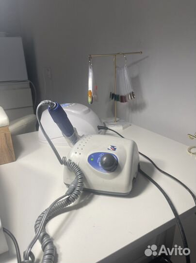 Аппарат для маникюра strong 210