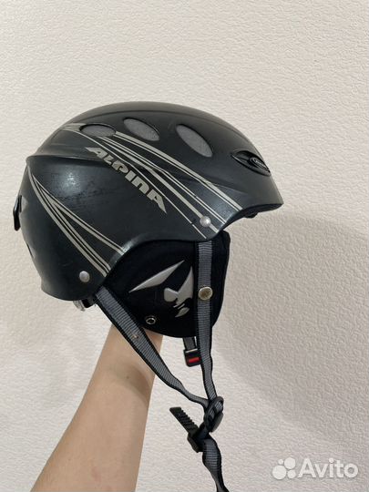 Шлем горнолыжный