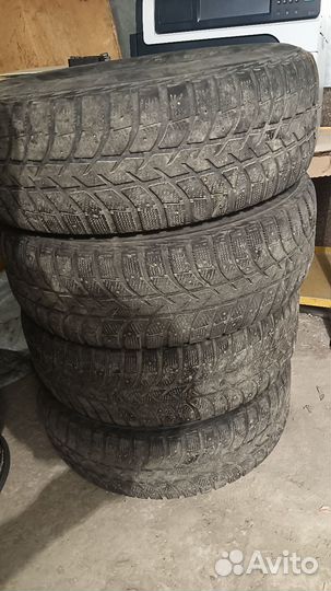 Bridgestone Ice Cruiser 5000 265/70 R16 112