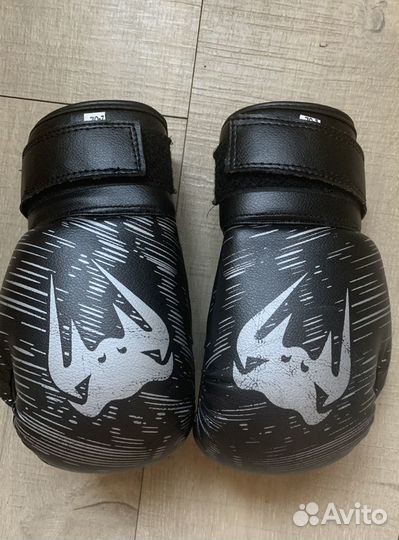 Боксерские перчатки на мальчика, размер s