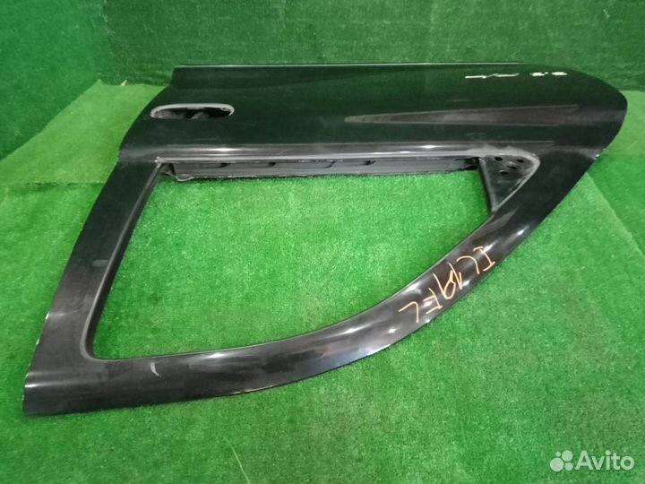 Дверь боковая передняя левая Dodge Durango 1