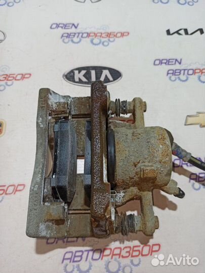 Суппорт тормозной передний правый Renault Duster