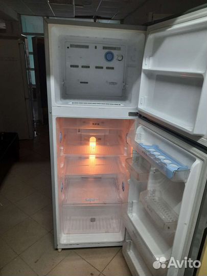 Холодильник Самсунг, полный ноу фрост