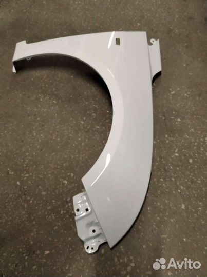 Крыло правое Шевроле Круз 09-17 г.в. новое,белое