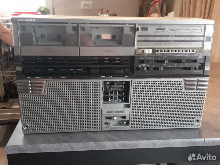 Магнитола Sharp 555