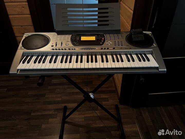 Синтезатор Casio CTK 671