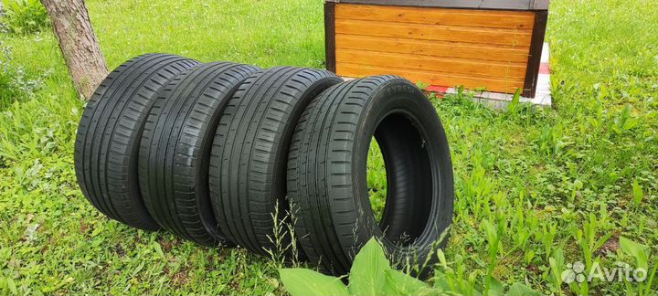 Nokian Tyres Hakka Blue 2 225/55 R16 99W