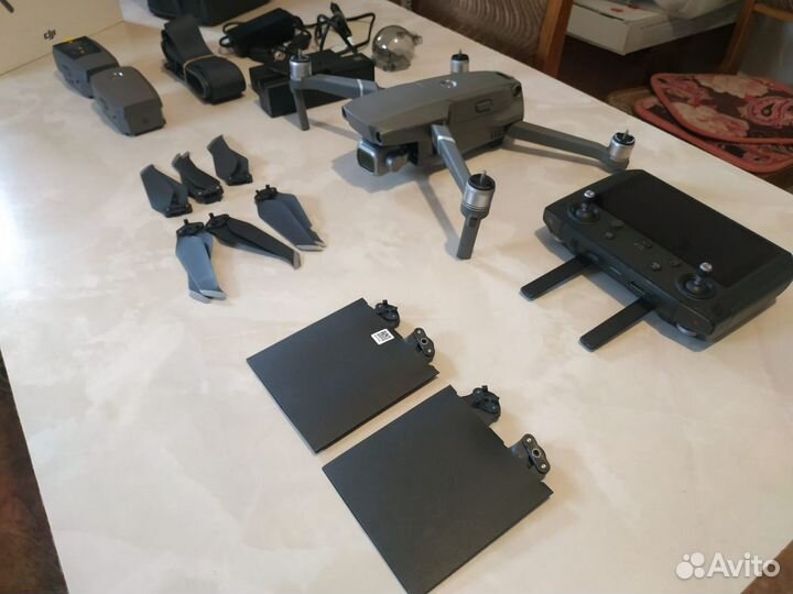 Дрон DJI Mavic 2 pro combo + Smart controller