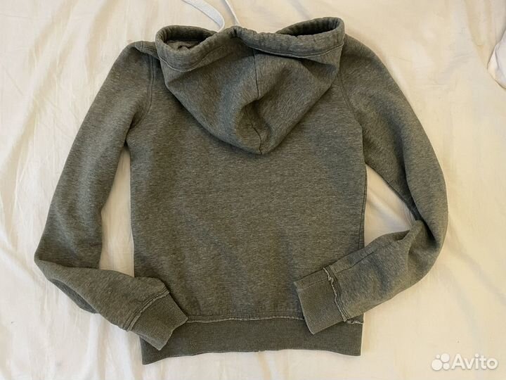 Толстовка на молнии женская