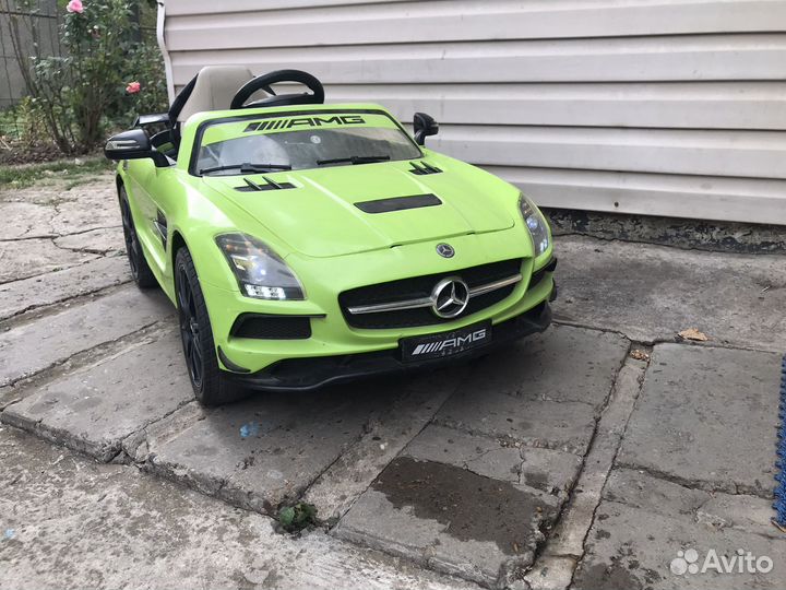 Электромобиль