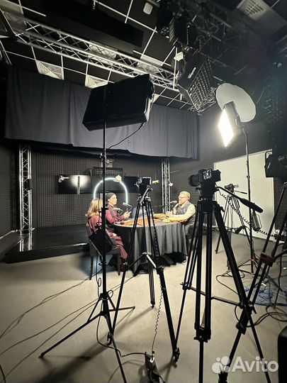 Запиши свой подкаст, канал или блог