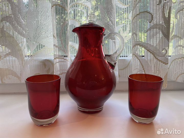 Кувшин и 2 стакана СССР (рубиновое стекло)