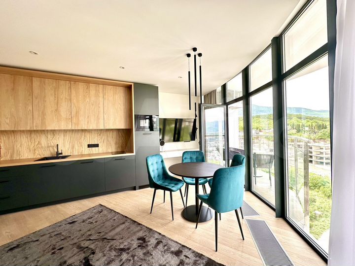 2-к. квартира, 53 м², 13/16 эт.