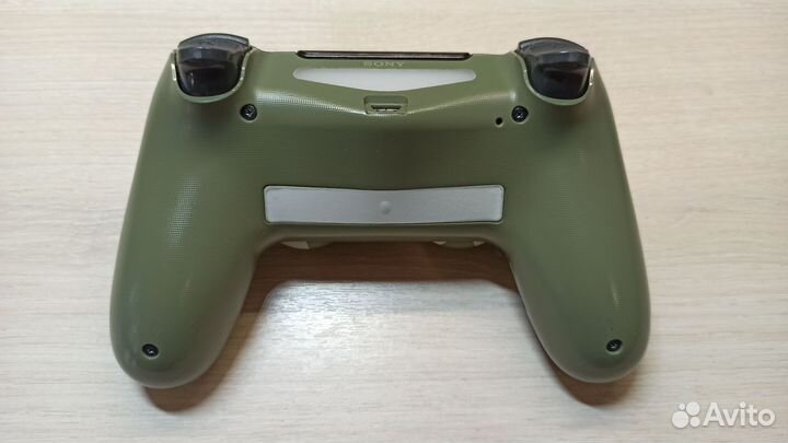 Геймпады Dualshock 4