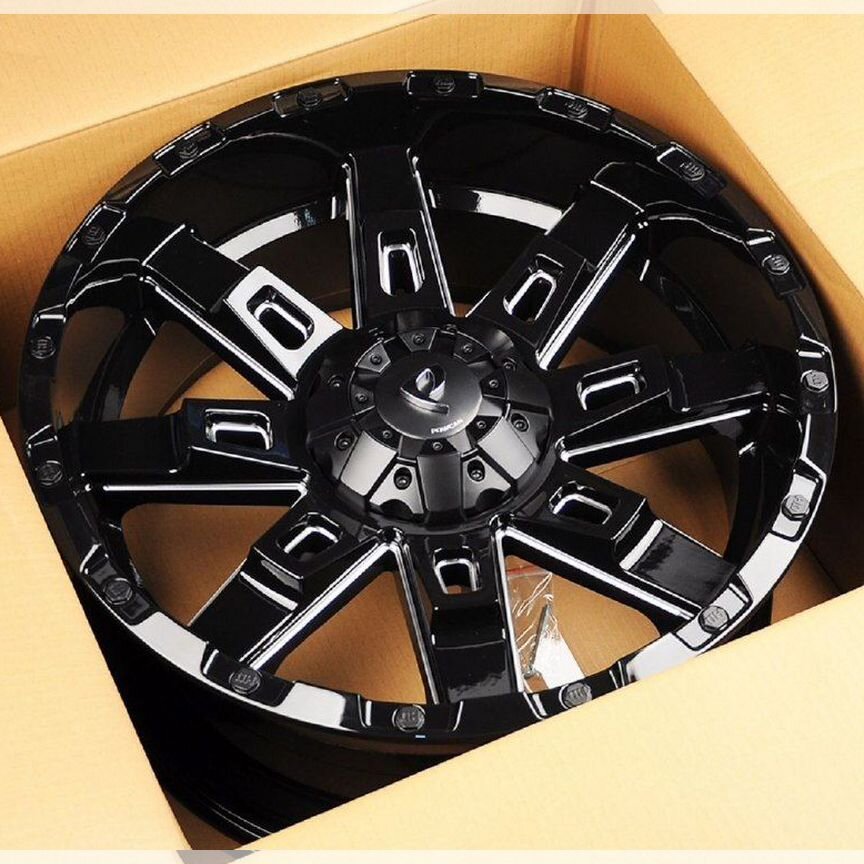 Литые диски Powcan 9×R18 6×135