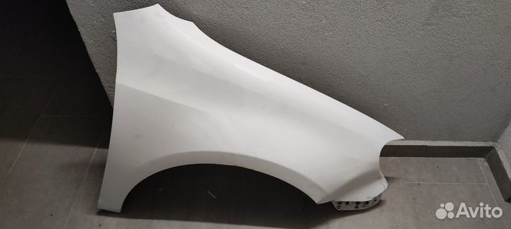 Крыло переднее правое Фольксваген Гольф 6