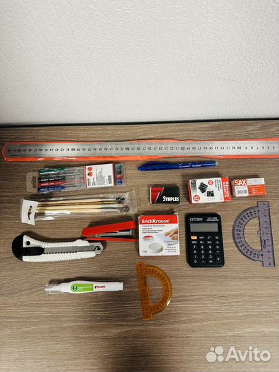 Канцтовары новые