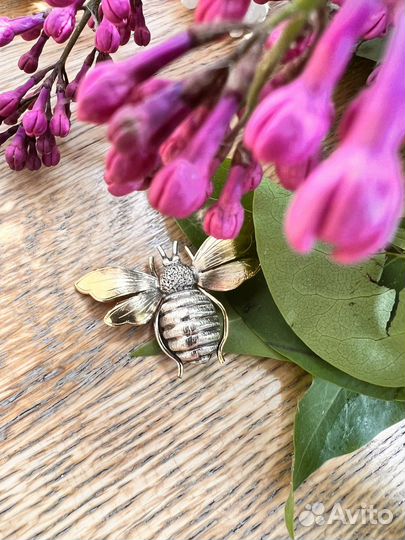 Винтажная брошь от Wells Sterling