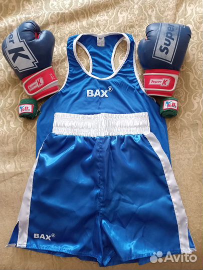 Боксерские перчатки и форма Подростковые