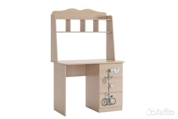 Романтичный стол «Амели» – обрадует каждую девочку