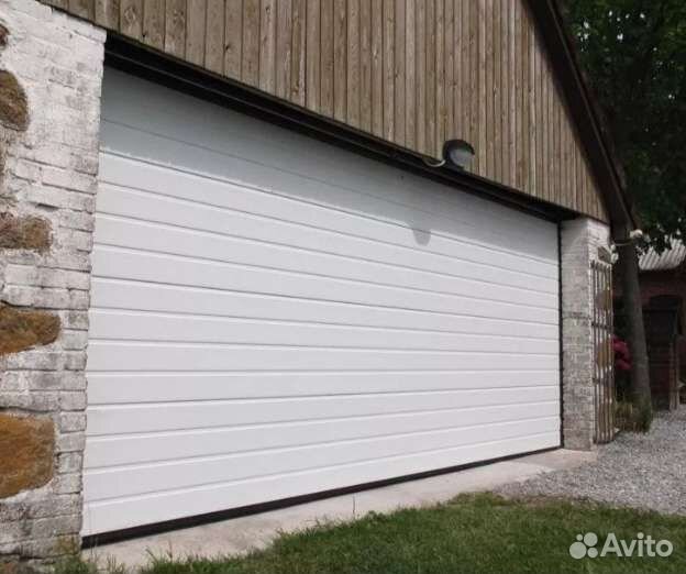 Секционные ворота