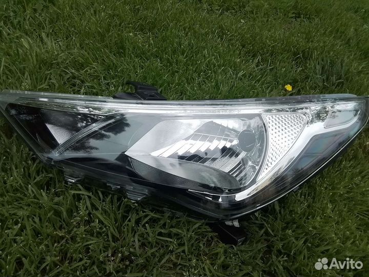 Фара на hyundai solaris 2020 2021