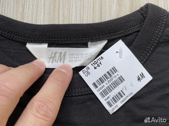 Лонгслив для мальчика H&M 110/116