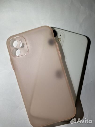 Чехол на iPhone 11