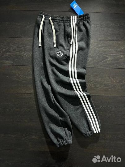 Брюки спортивные adidas