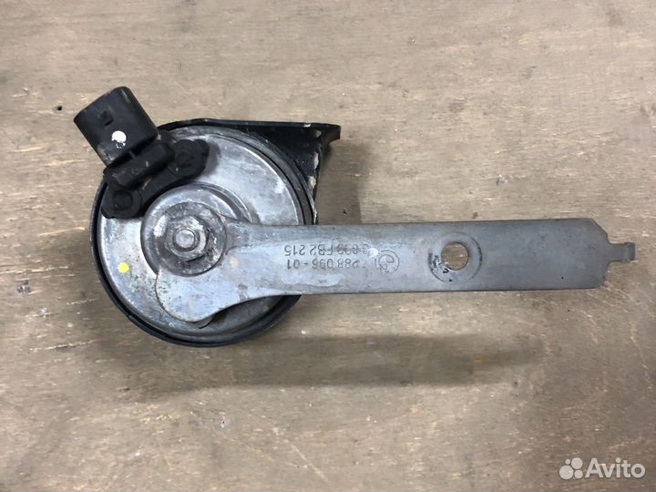 Сигнал звуковой BMW X5 X6 e70 e71