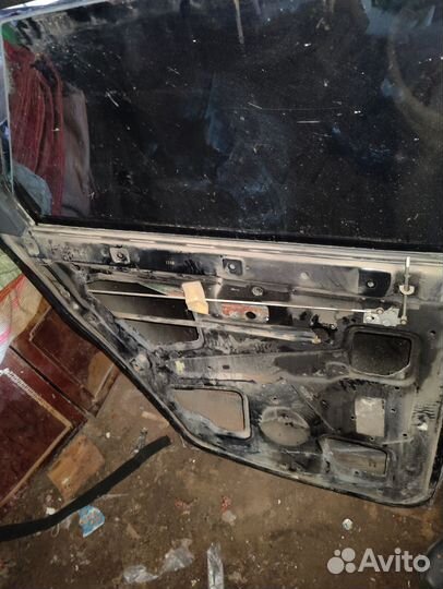 Дверь задняя левая приора