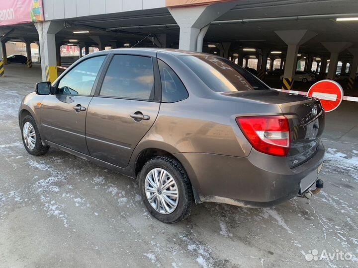 LADA Granta 1.6 МТ, 2013, 150 000 км