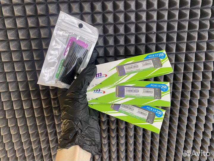 SSD M2 NVMe Onda 256gb новые