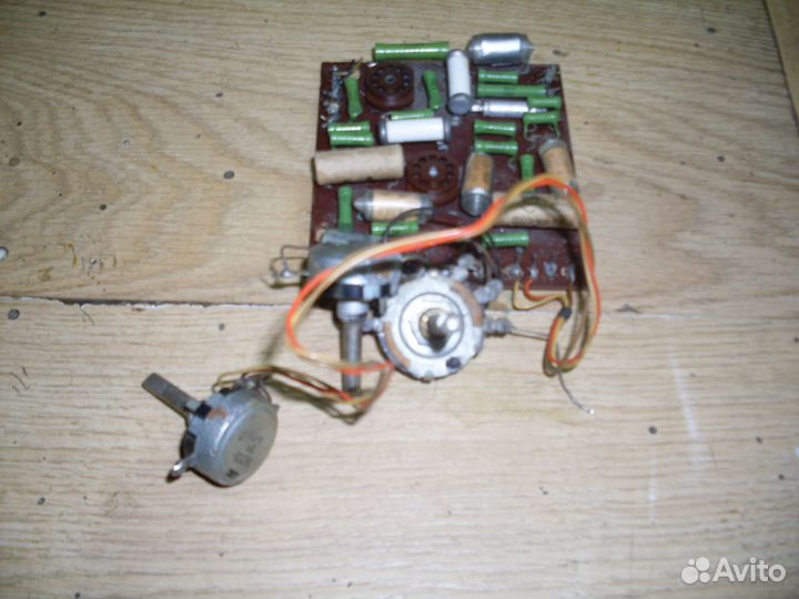 Электромоторы для радиол 50-х годов