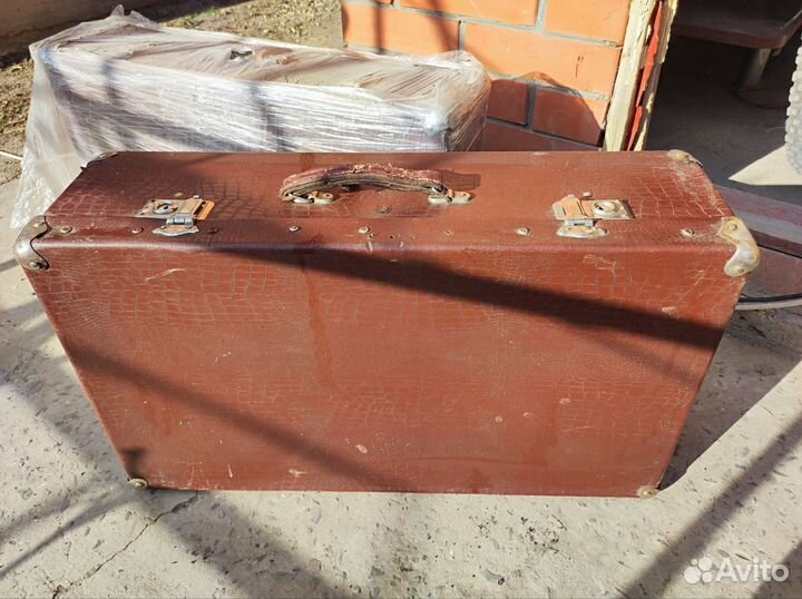 Чемодан советский