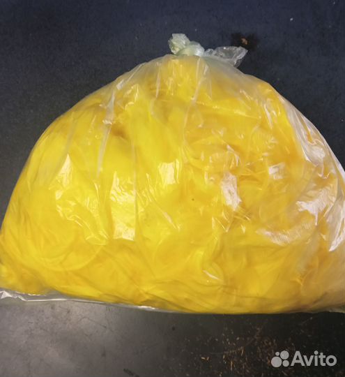 Перья декоративные